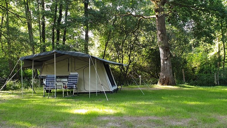 Emplacements de camping pour tente, caravane, camping-car