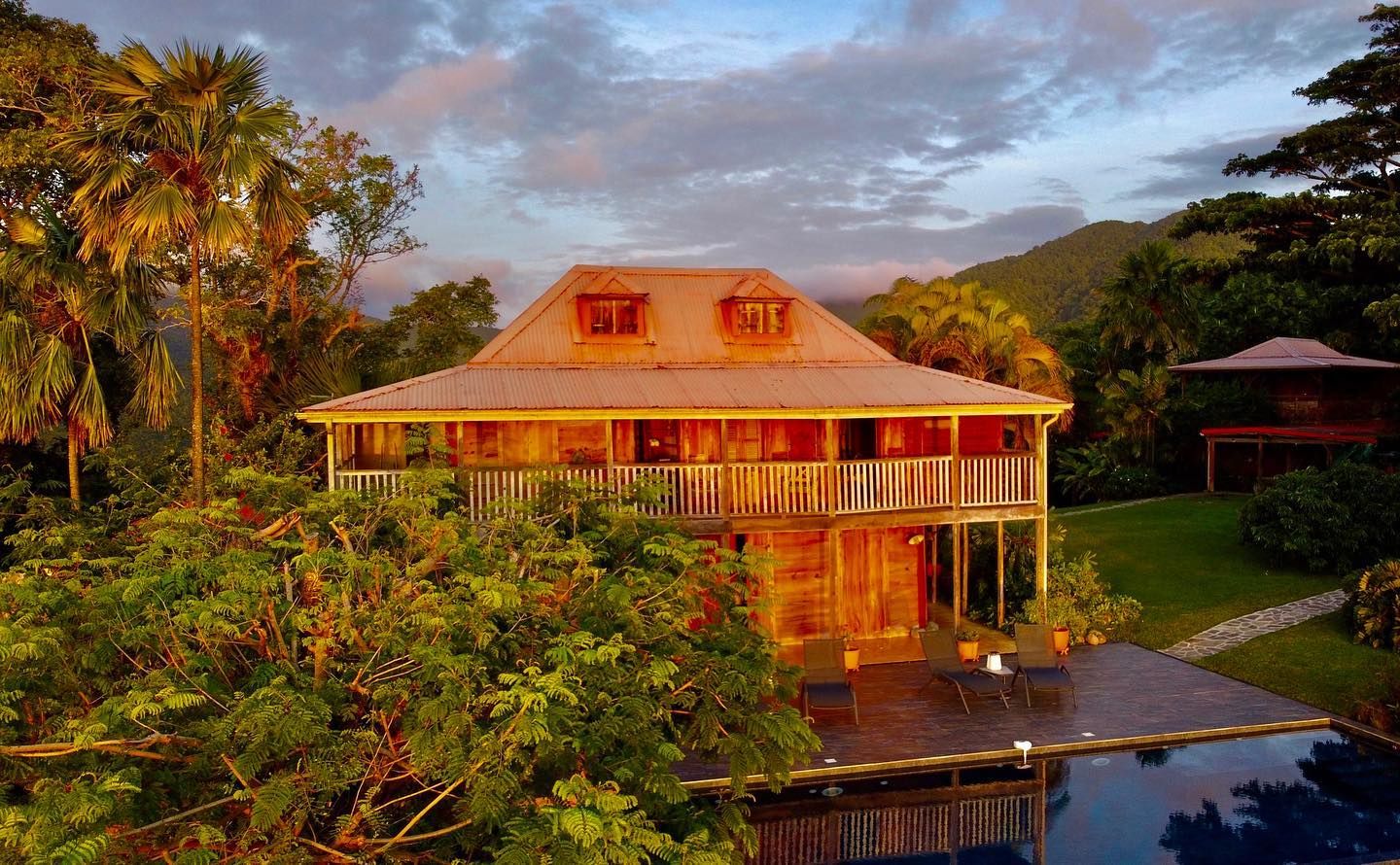 Habitation Caféière Samana Beausejour - Cottages and Guesthouse Habitation Caféière Samana Beausejour - Cottages and Guesthouse