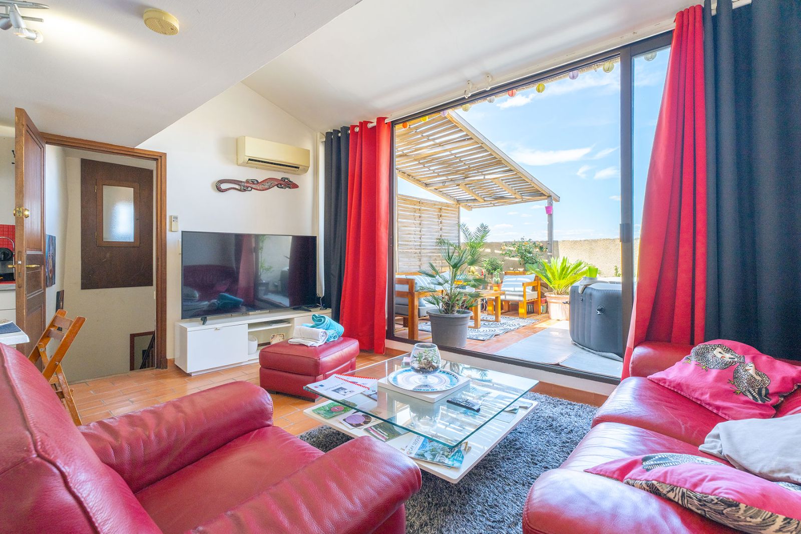 La Josh Room, Studio with private spa in Caux