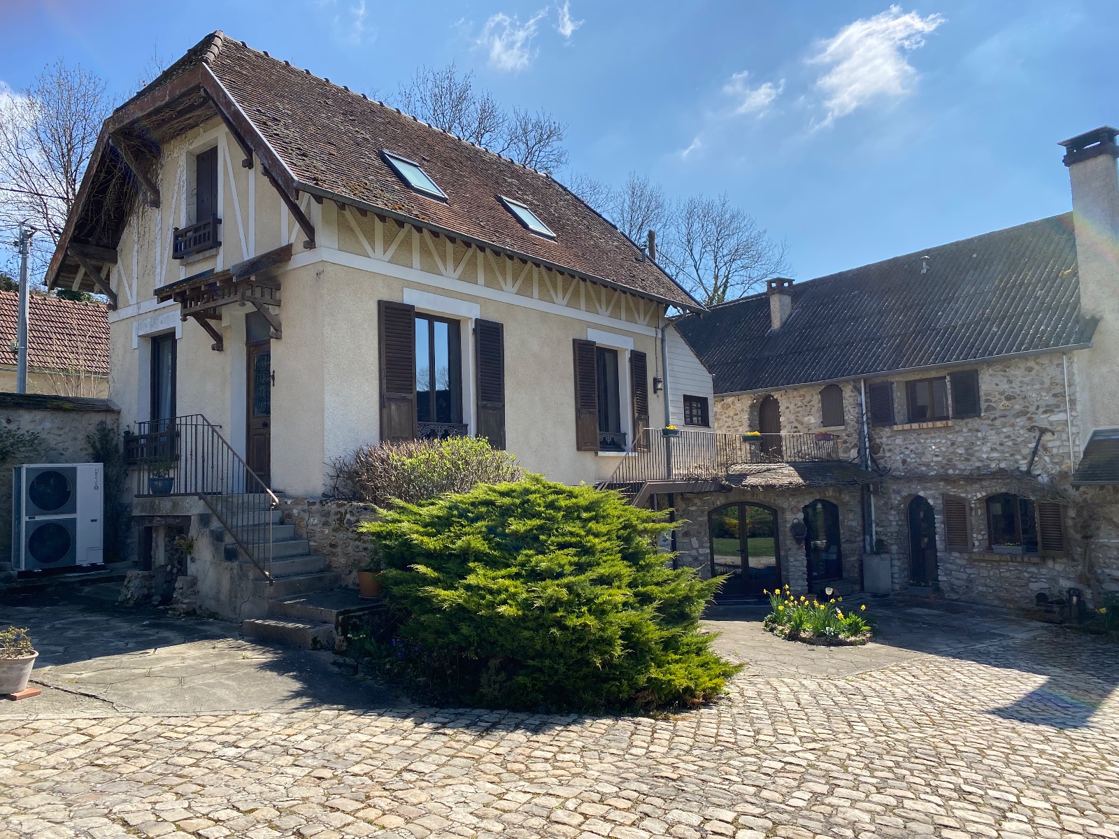 Les douves de Champagne Les douves de Champagne