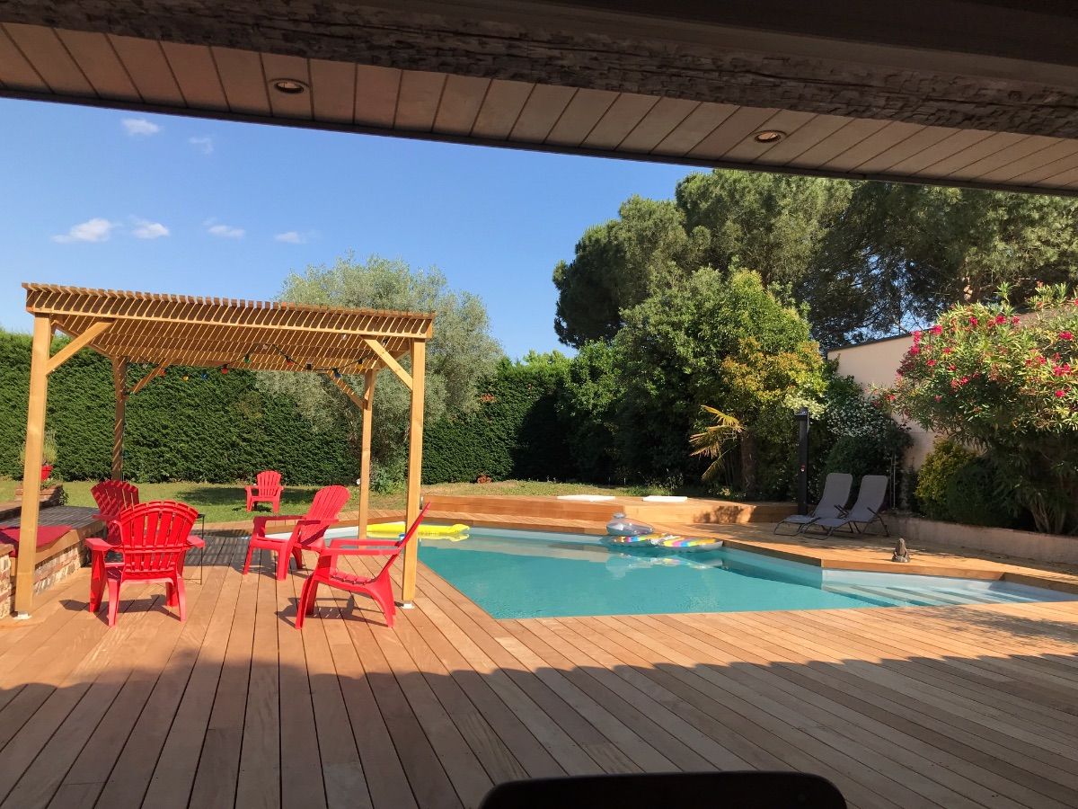 Piscine naturiste Saint-Simon