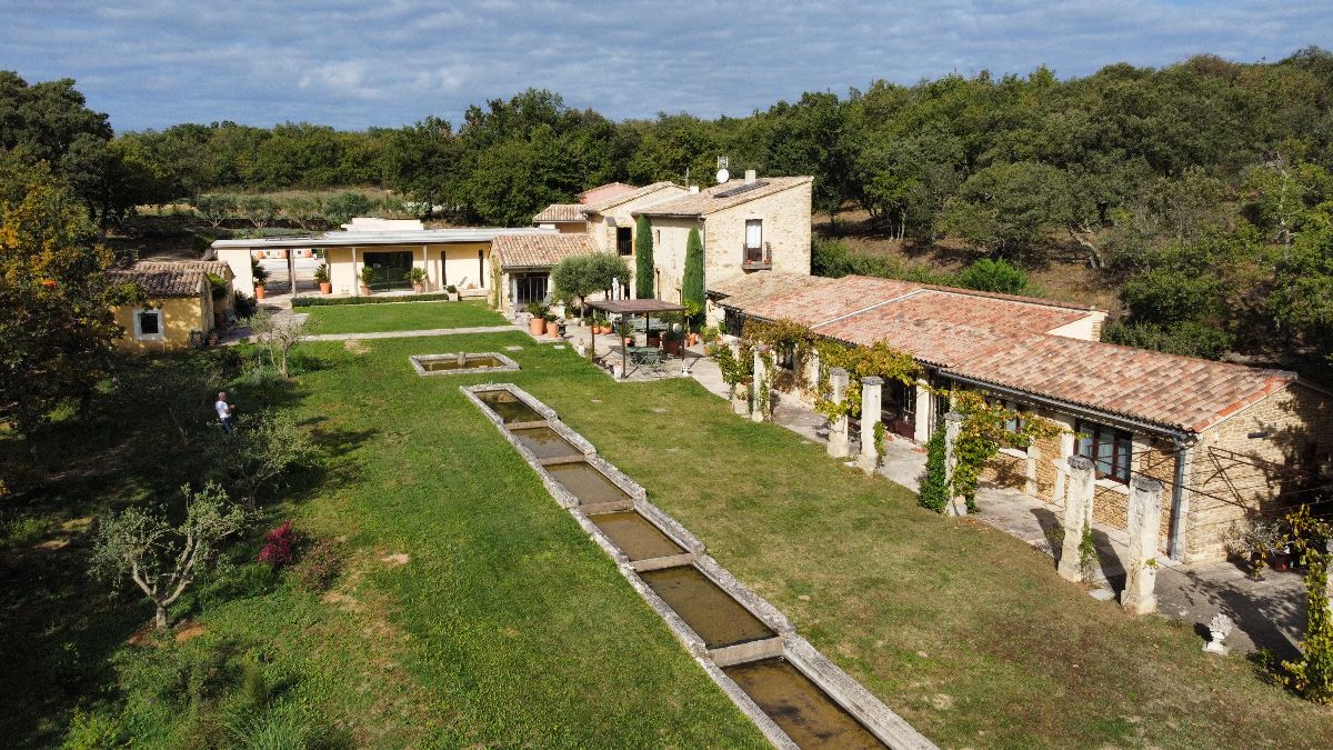 Jas des Roches Jas des Roches