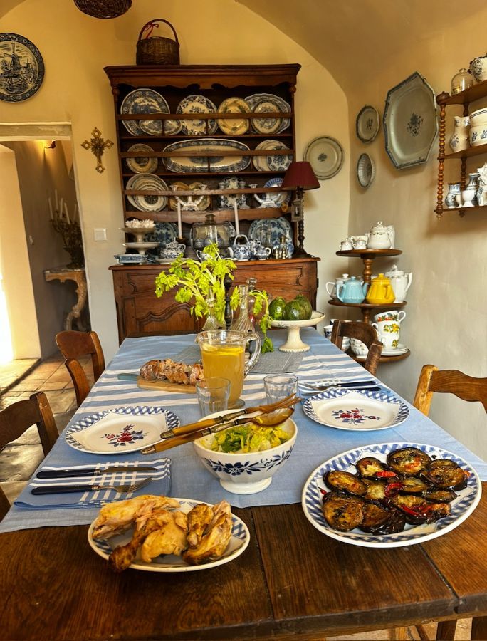 Le Manoir de Rivires - clothing optional 