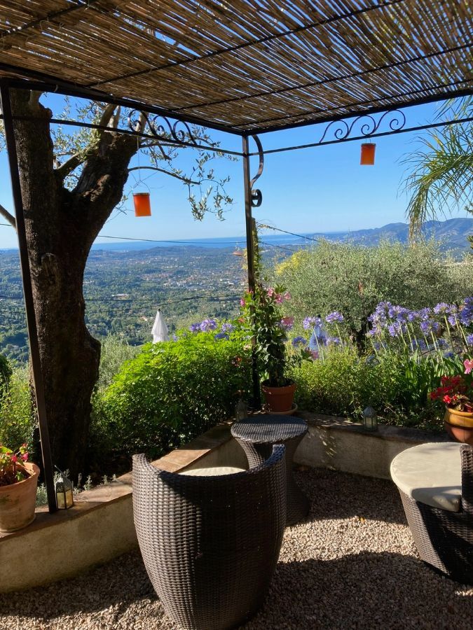 Casa vacanze con piscina a Grasse Casa vacanze con piscina a Grasse