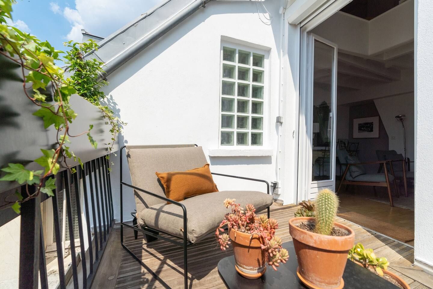 Les Savournins Apartment in Paris