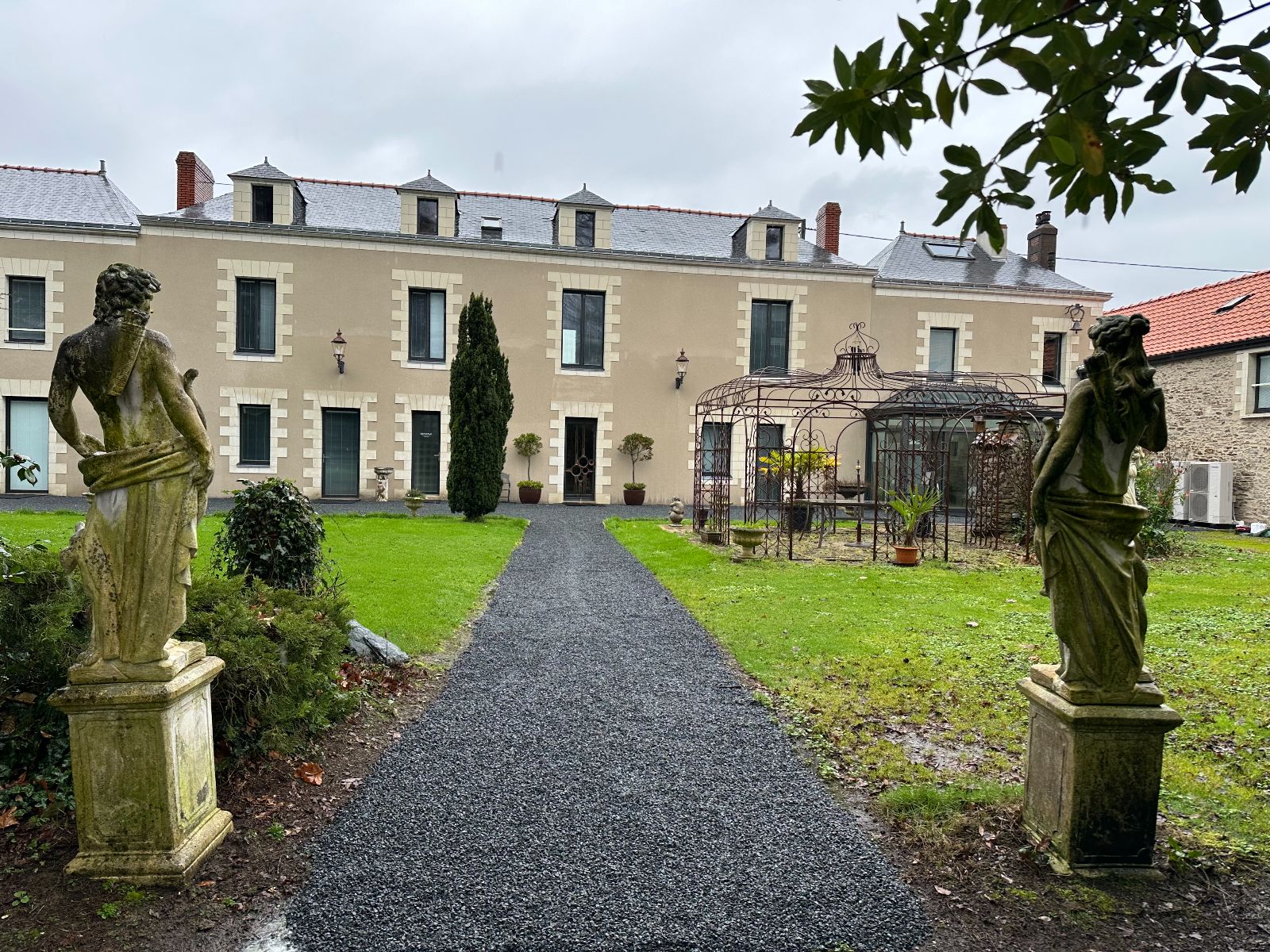 Nest of Creation: Bed and Breakfast and Vacation Rentals Nest of Creation: Bed and Breakfast and Vacation Rentals