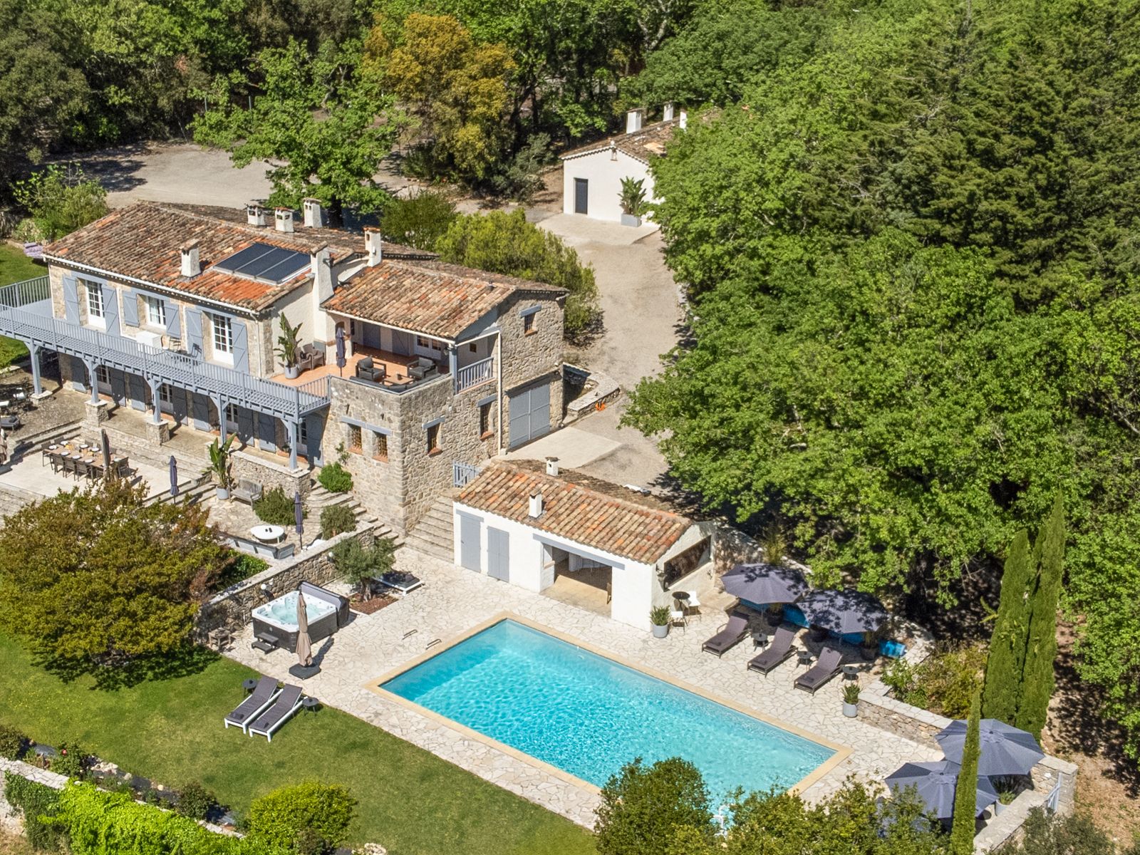 Casa Milo - New - Gay Men Only