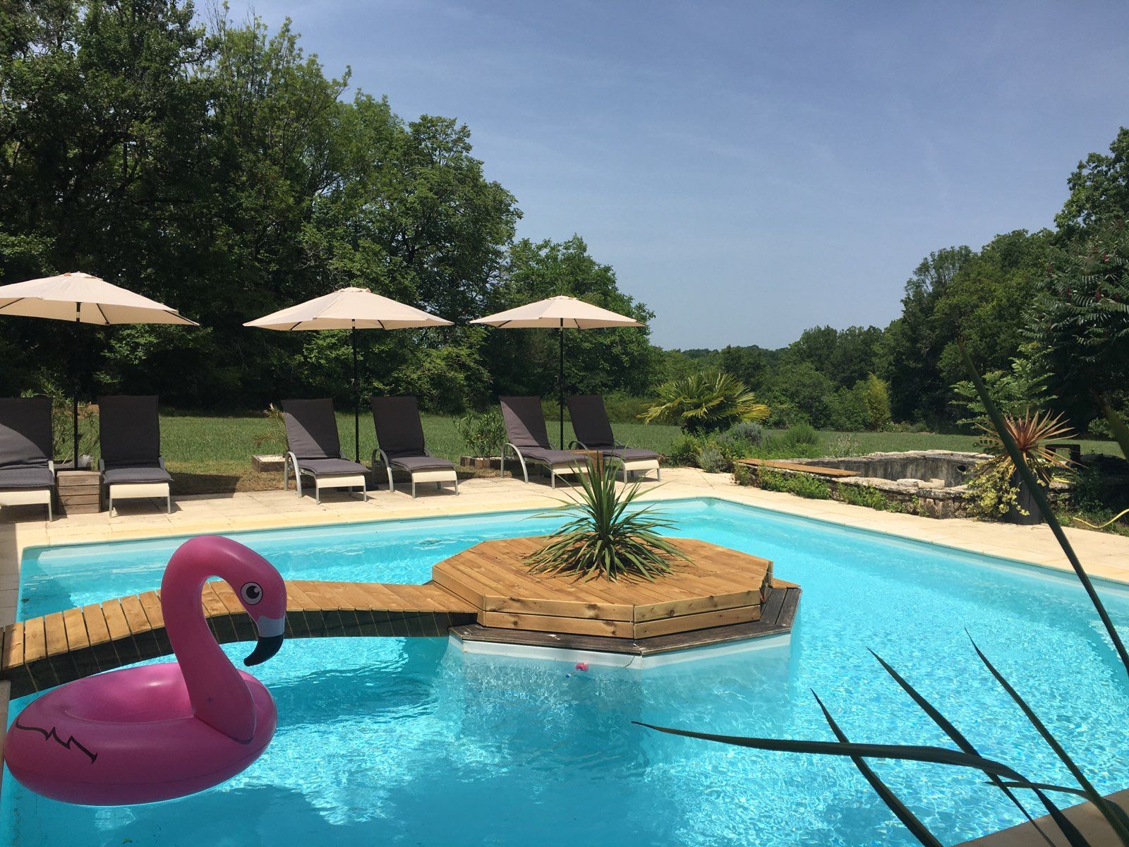 Gite with Pool in the Prigord