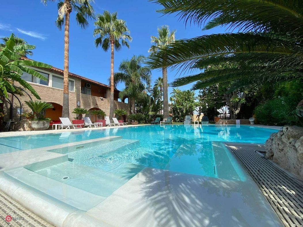 Hotel, Massage and Spa in Taranto Hotel, Massage and Spa in Taranto