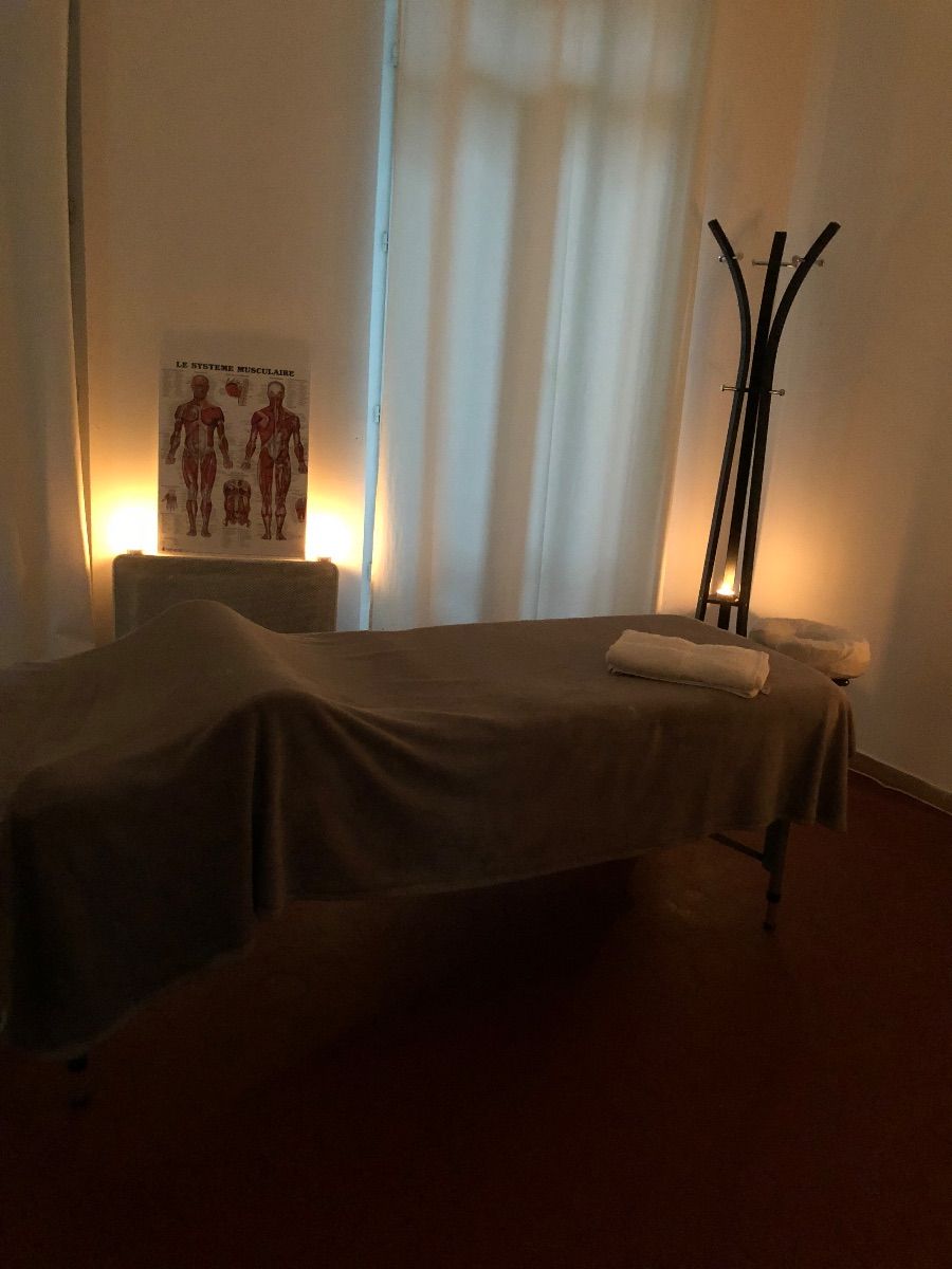 Massage tantrique  Marseille