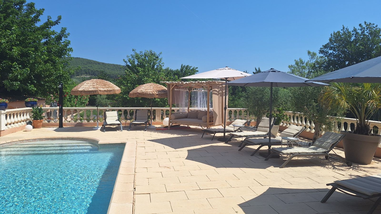 Le Domaine Magique - piscine chauffe - Adult Ony