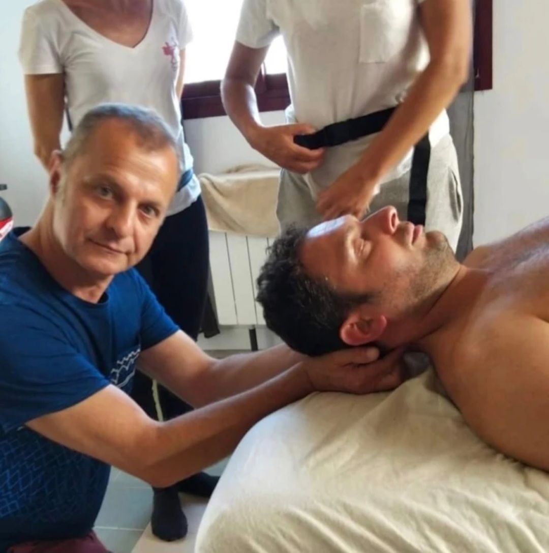 Massage Bien-tre Relaxant ou Sportif / Deep Tissu