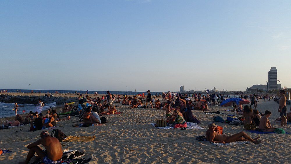 Platja de la Mar Bella Platja de la Mar Bella
