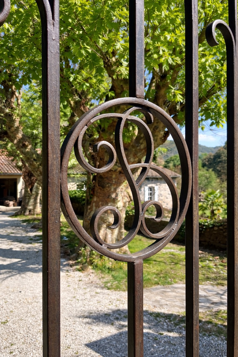 For sale: Character property with tourism activity and event potential in Ard�che
