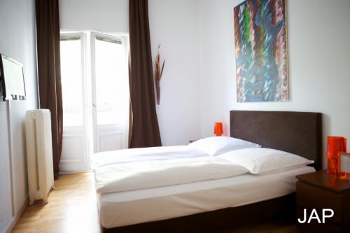 Tom's Gay Hotel Berlin Tom's Gay Hotel Berlin