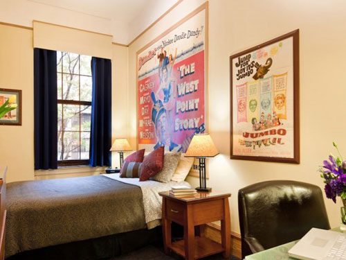 The Chelsea Pine Inn