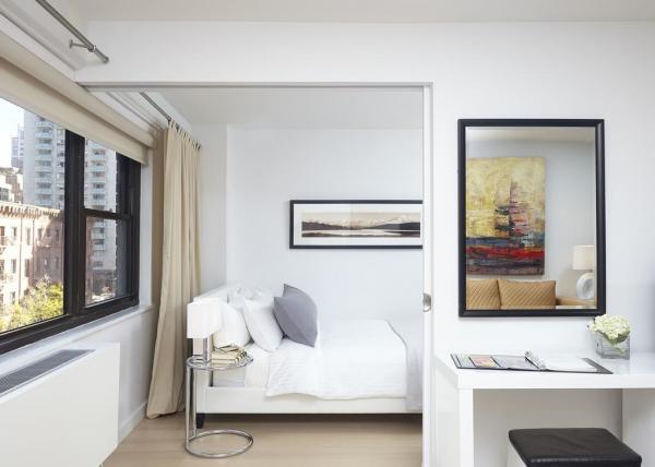 Oakwood at the Nash Oakwood at the Nash