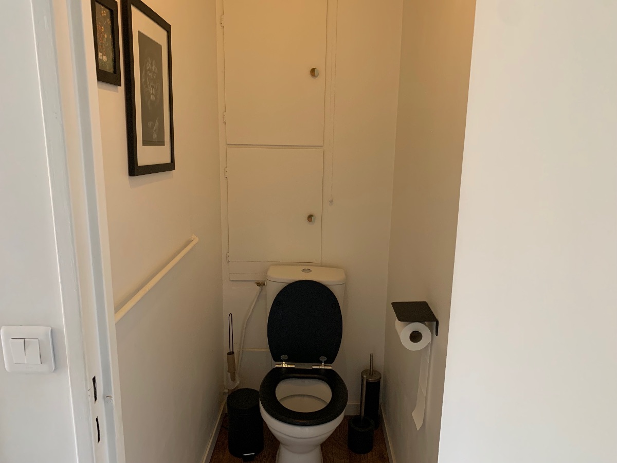 Toilette séparée