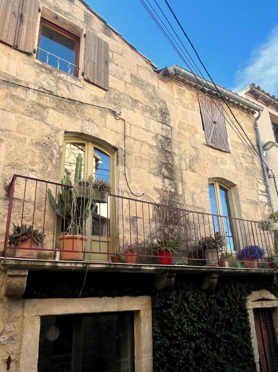 La façade de la maison La façade de la maison