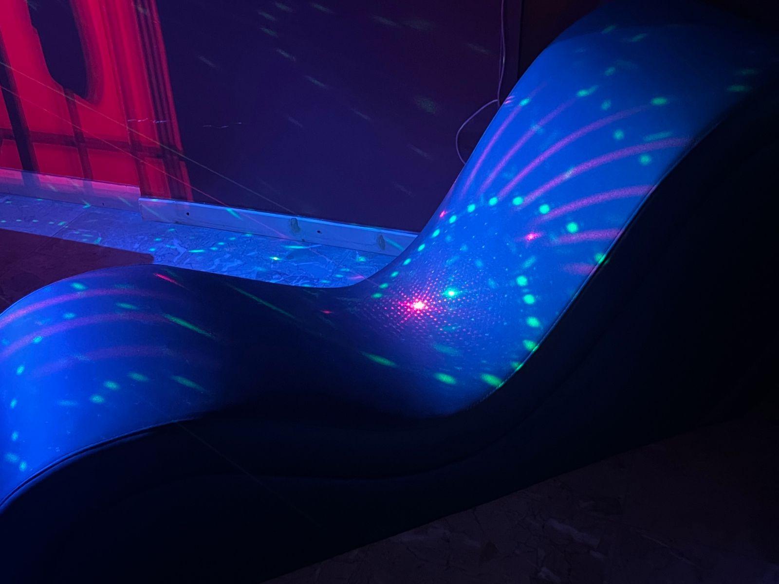 CHAMBRE NOIRE CHAMBRE NOIRE