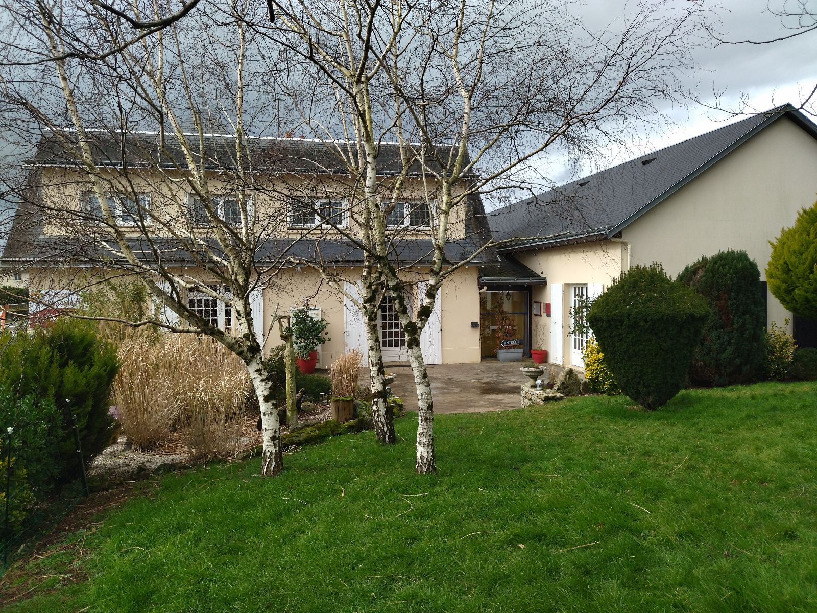 l'hôtel restaurant l'hôtel restaurant