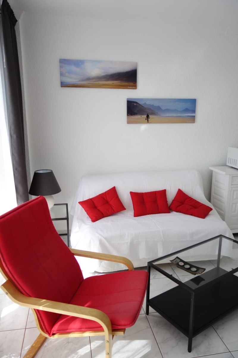 Taidia Sunset SALON Taidia Sunset SALON