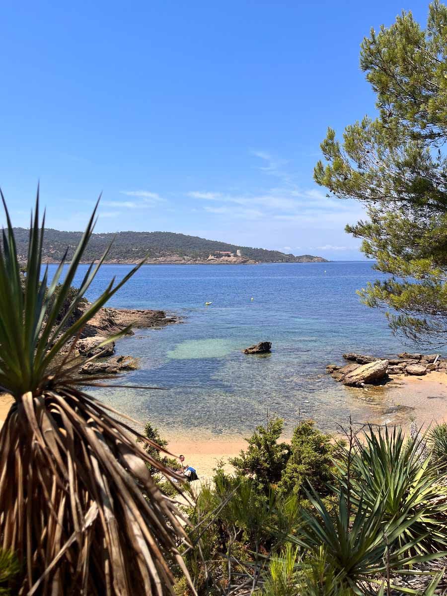 Plage naturiste du Levant