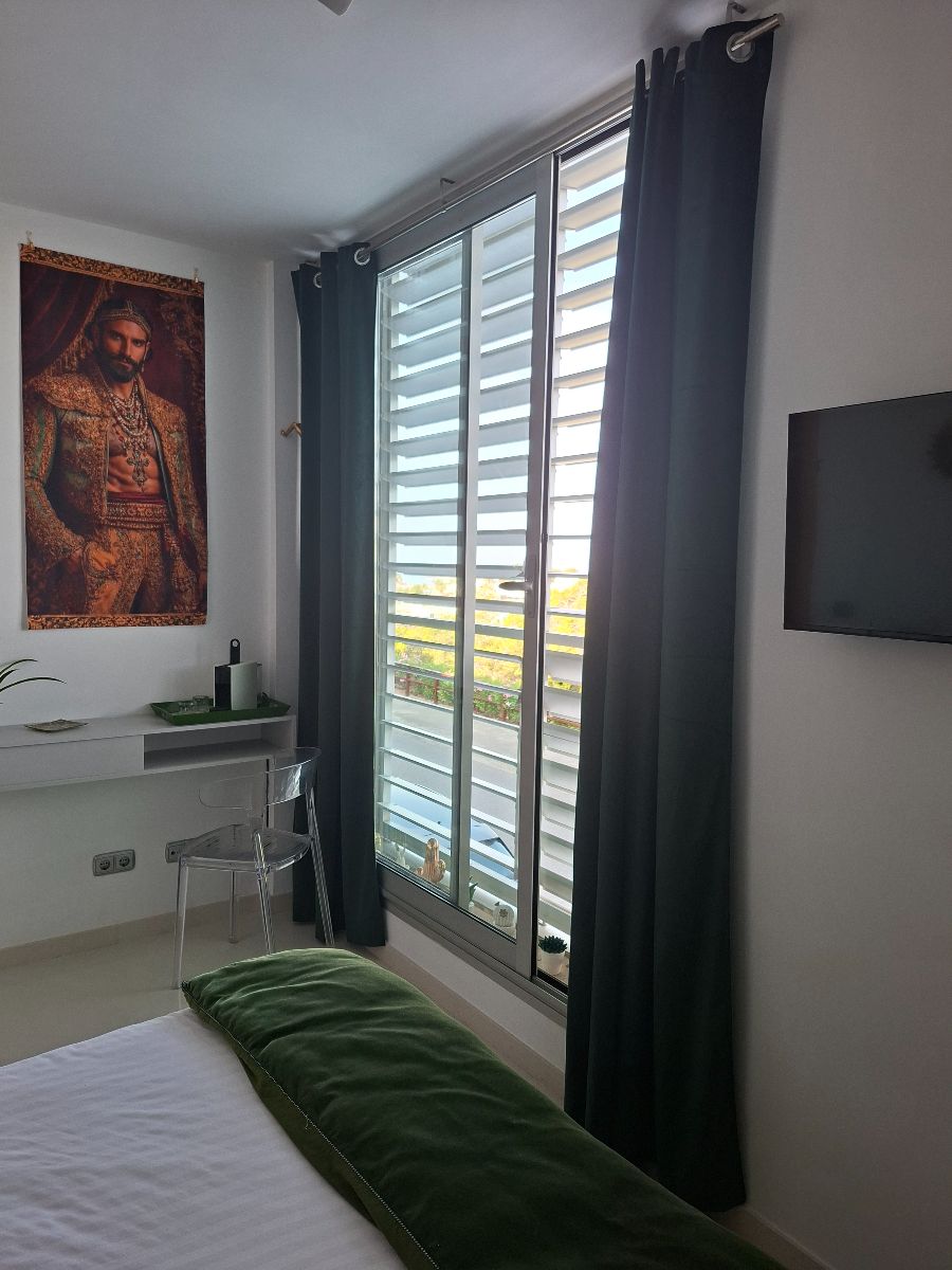 television vue mer chambre cliamtisee television vue mer chambre cliamtisee