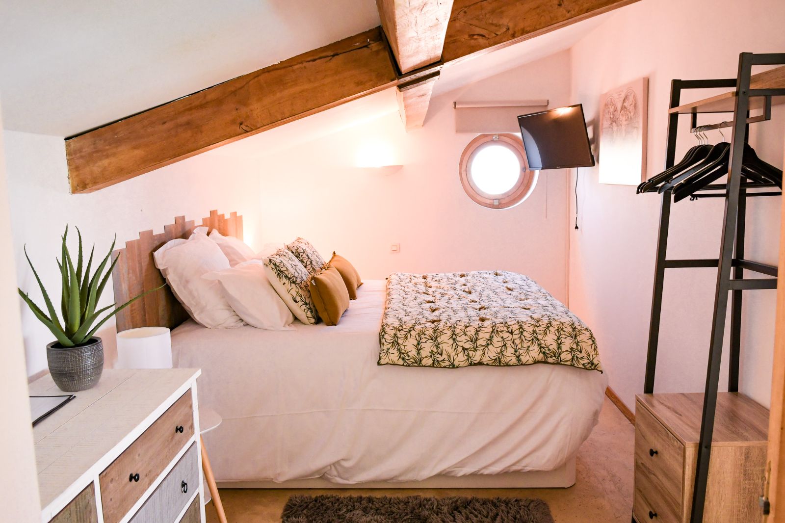 Chambre L'Escale - Lit Queen Size - Mezzanine 