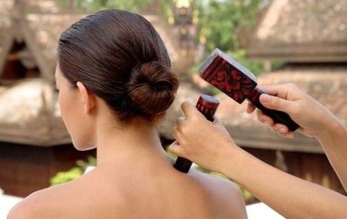 Le Tok Sen, un massage puissant,  rare en occident 