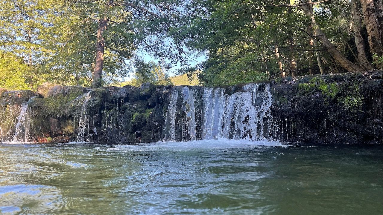 Baignade en C�vennes : cascades, coins priv�s et certains naturistes