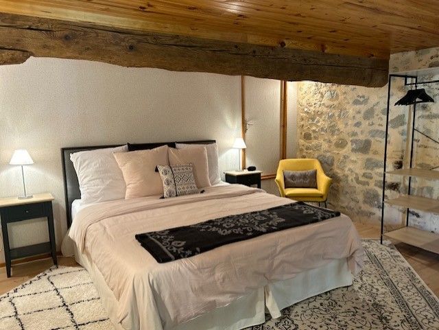 chambre 1 lit 180 cm