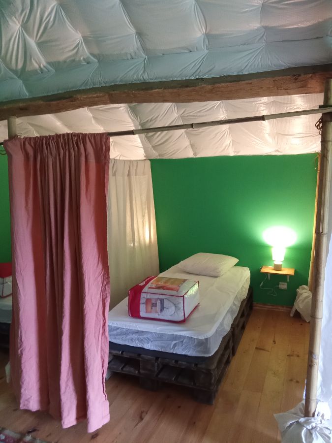 Lit simple dortoir La Grange