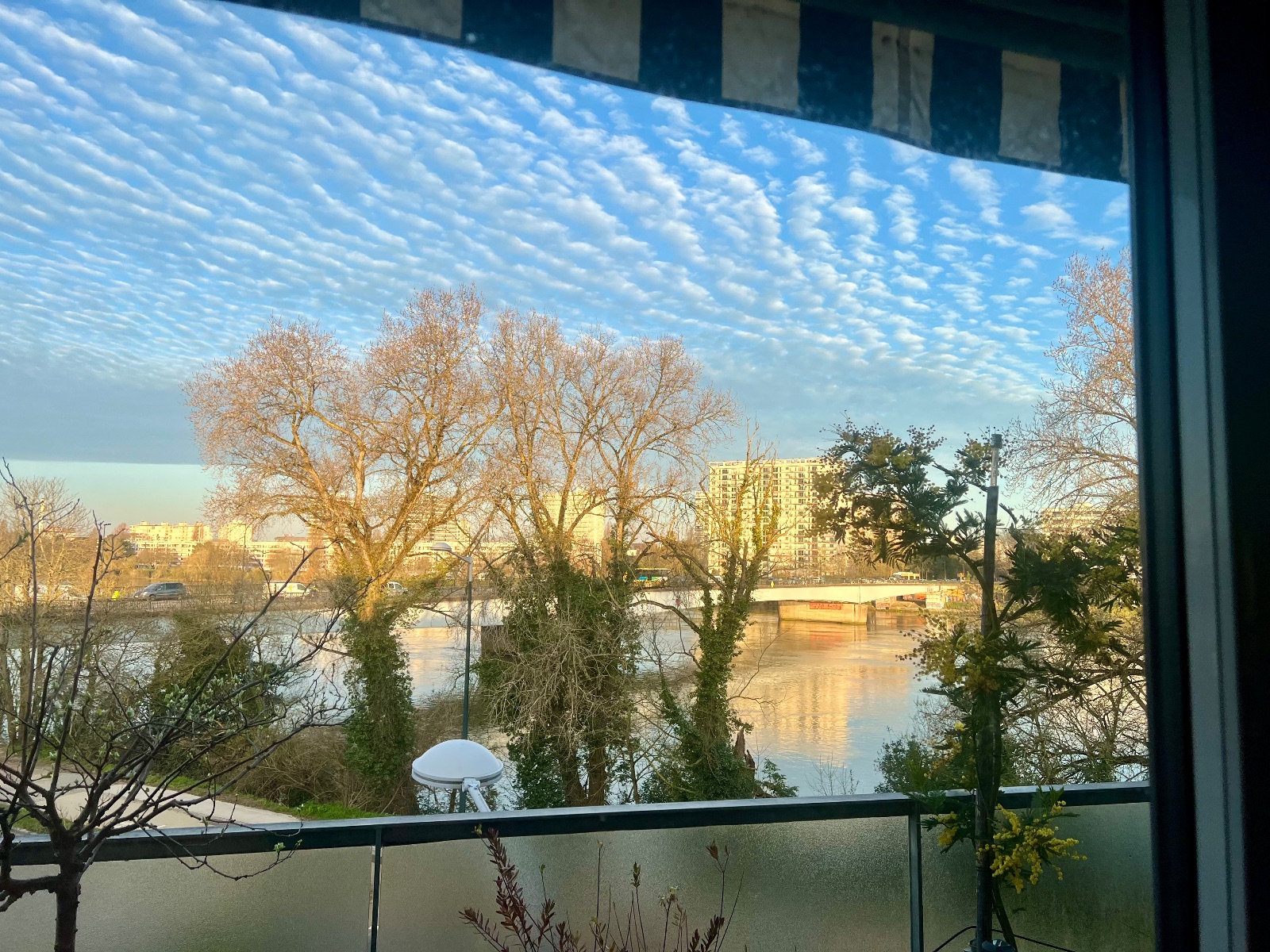 terrasse vue sur la Loire