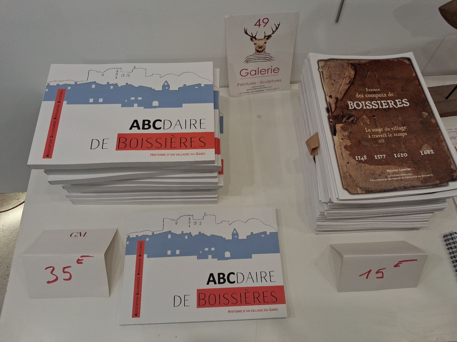 ca y est le livre du village est arrivé!! ca y est le livre du village est arrivé!!