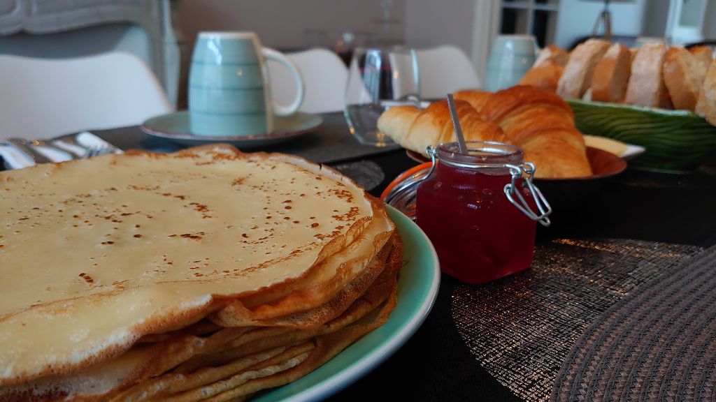 Le Petit-Déjeuner Le Petit-Déjeuner