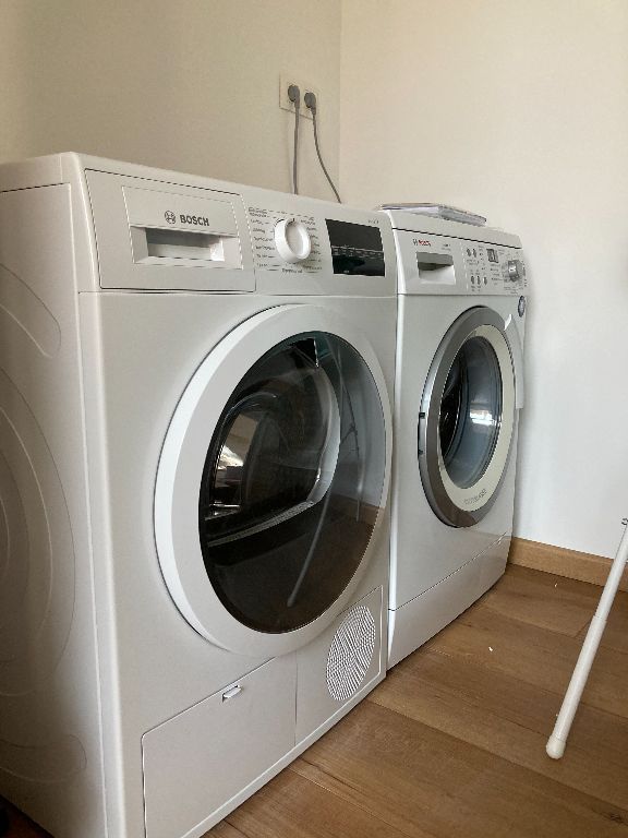 Machine à laver et sèche linge