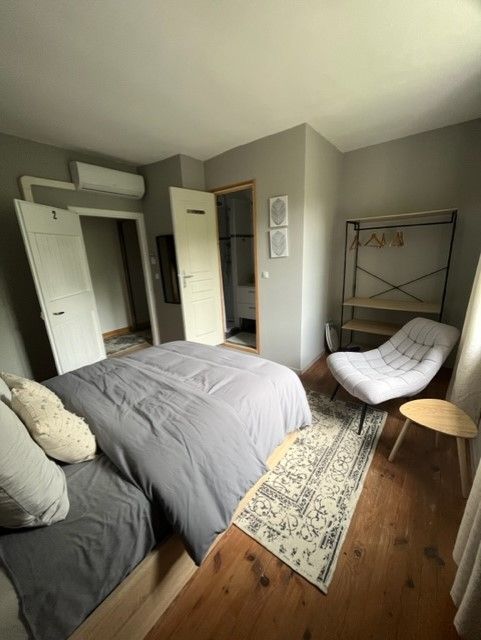 chambre 2 lit 140 cm