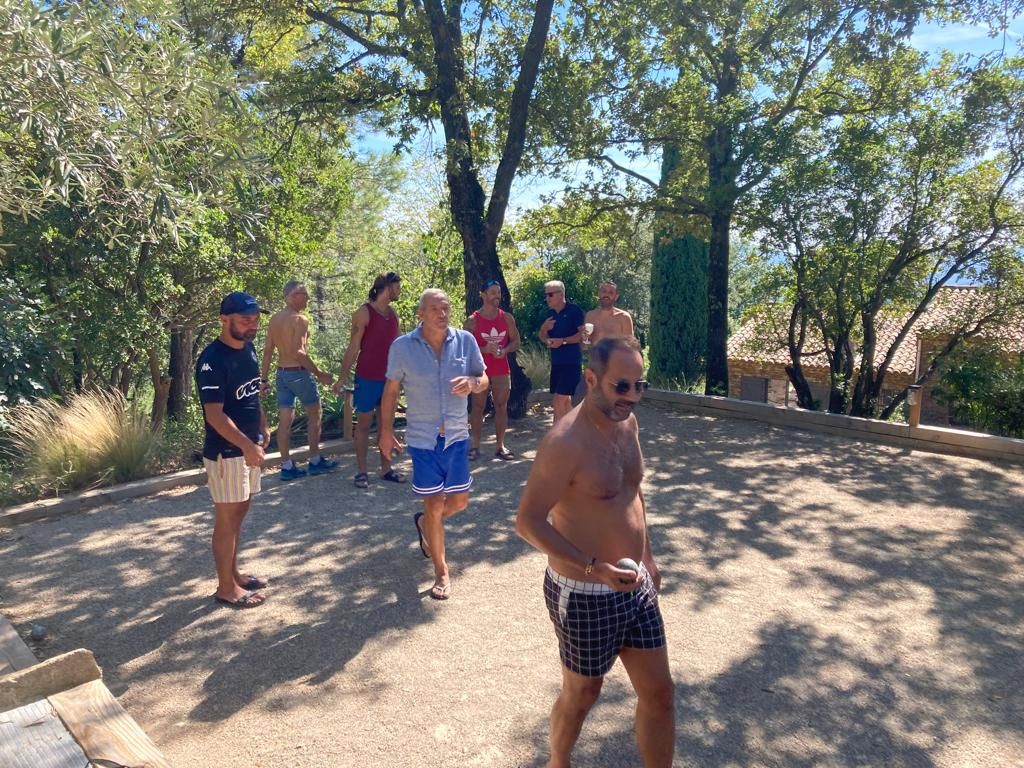 Partie de pétanque Partie de pétanque