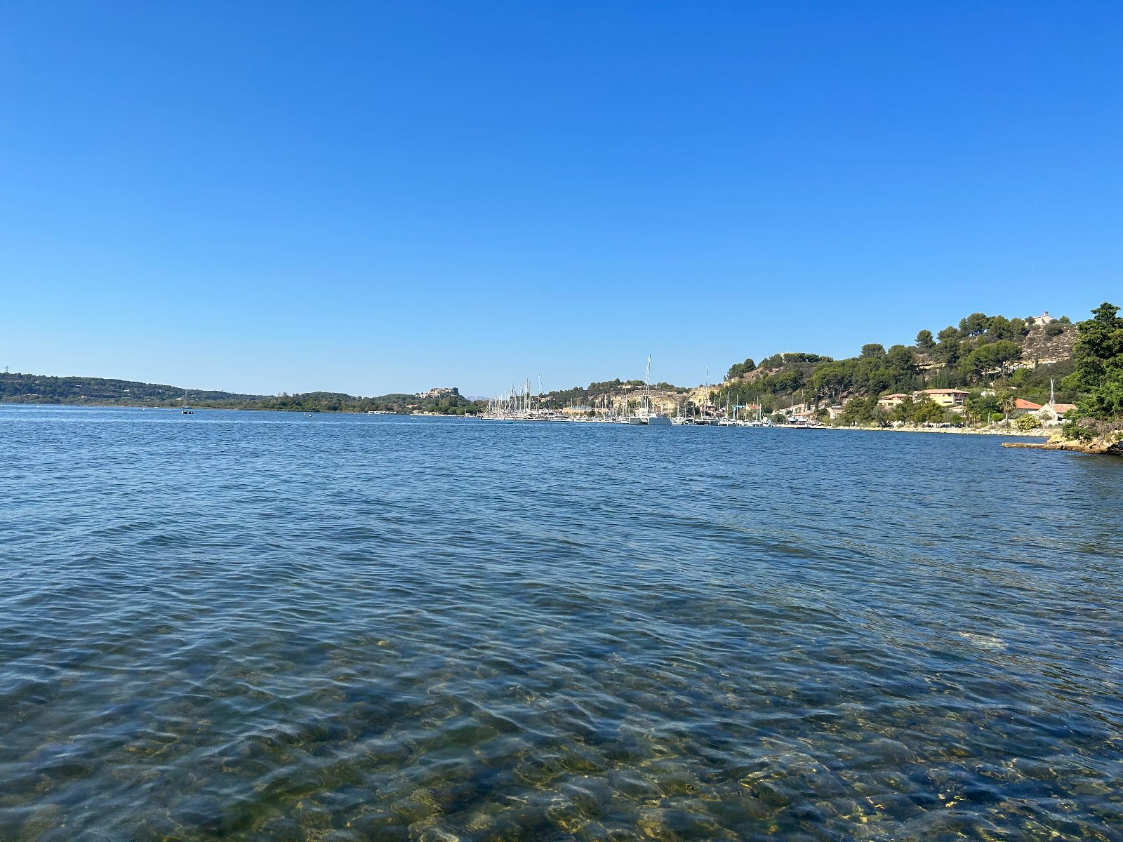 Etang de berre - proche Villa de l'Etang