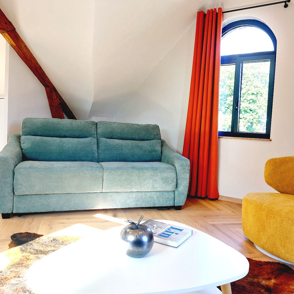 Un canap convertible en complment de la chambre