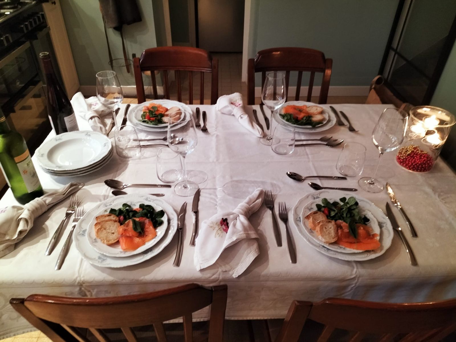 nous proposons également la table d'hôte nous proposons également la table d'hôte
