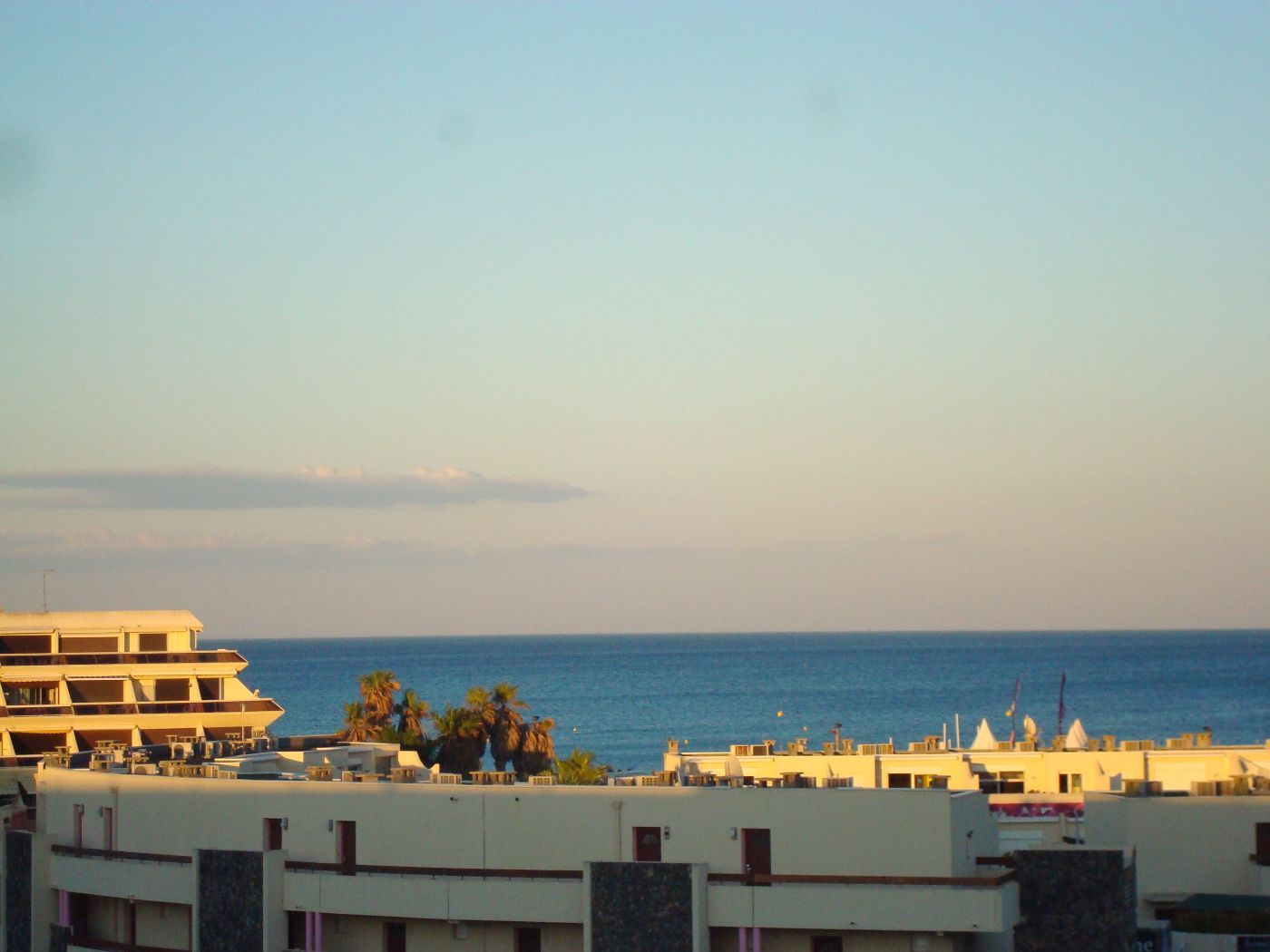 LES MARQUIS HELIOPOLIS LES MARQUIS HELIOPOLIS