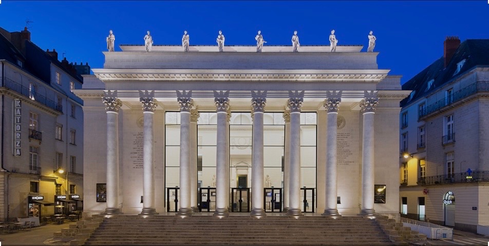 Théâtre et place Graslin de Nantes Théâtre et place Graslin de Nantes