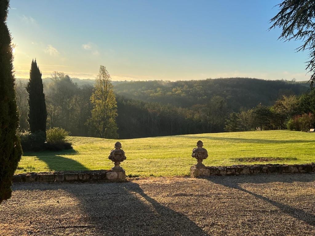belle vue du parc au lever du soleil