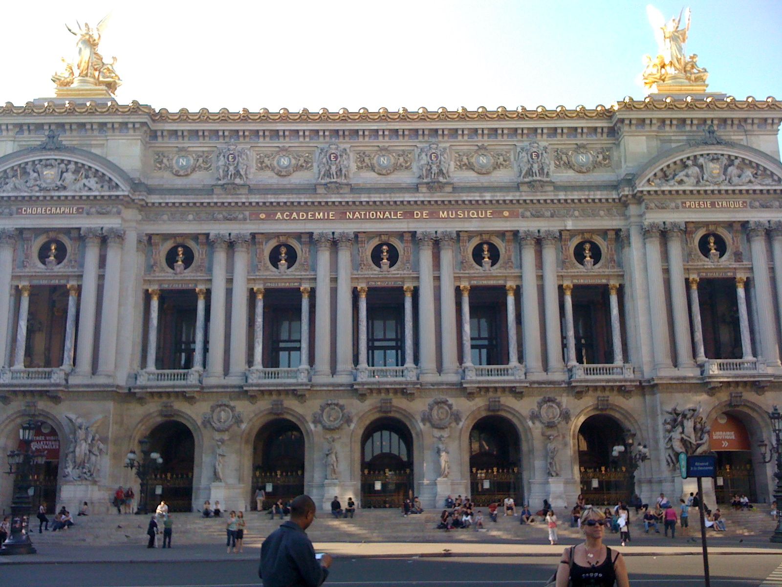 OPERA GARNIER 10 minutes à pied hébergement OPERA GARNIER 10 minutes à pied hébergement
