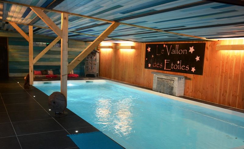Vallon des Etoiles- Spa Ardche- piscine intrieure chauffe