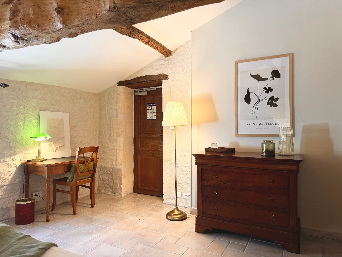 Chambre Le Messager, récemment rénovée (Mars 2024) Chambre Le Messager, récemment rénovée (Mars 2024)