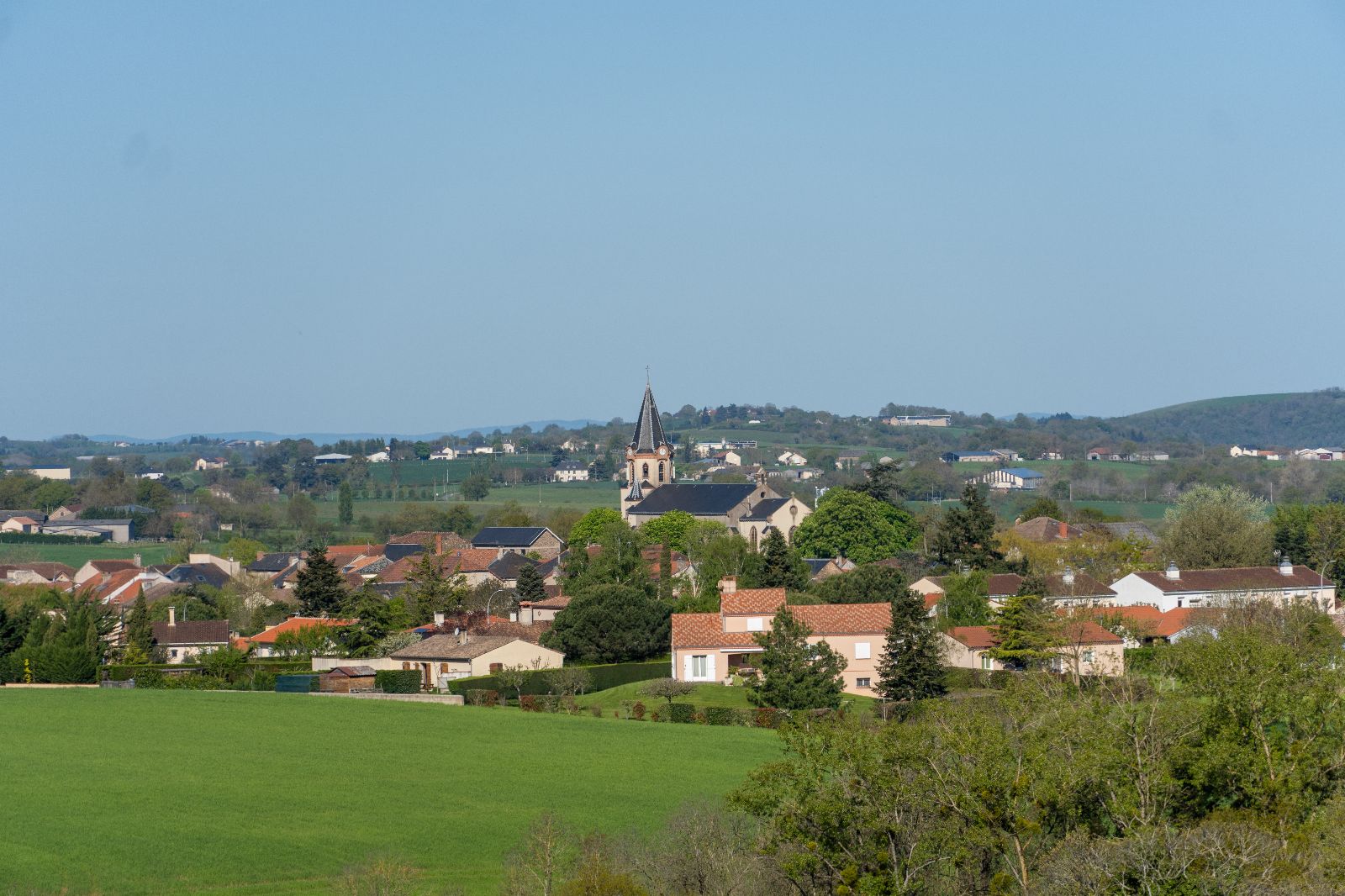 Le village et son environnement Le village et son environnement