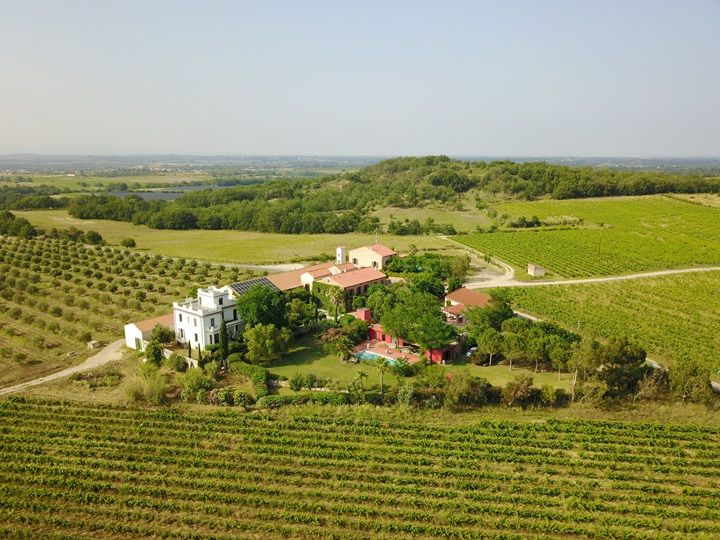 vue aerienne clos des aspres